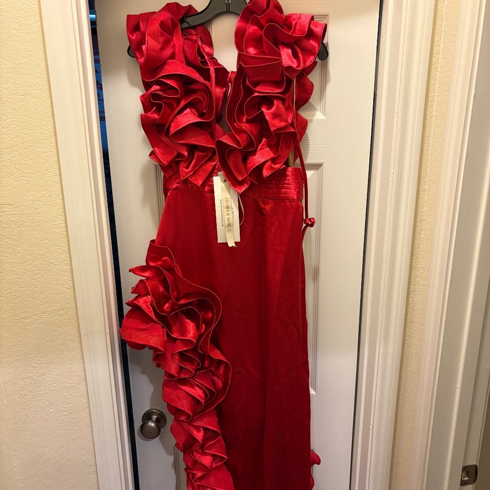 New beautiful dress